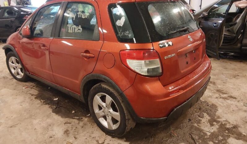 
								2012 Suzuki Sx4 full									