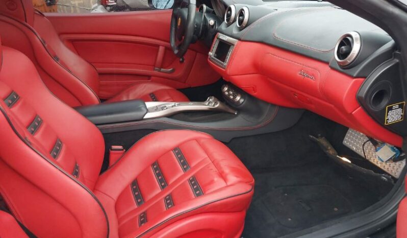 
								2013 Ferrari California full									