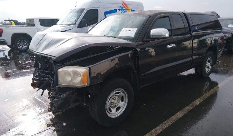 
								2007 Dodge Dakota full									