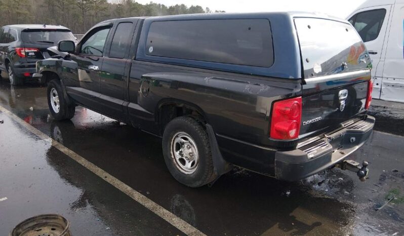 
								2007 Dodge Dakota full									