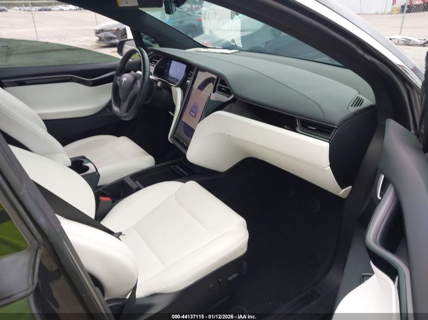 2020 Tesla Model x