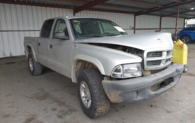 2004 Dodge Dakota