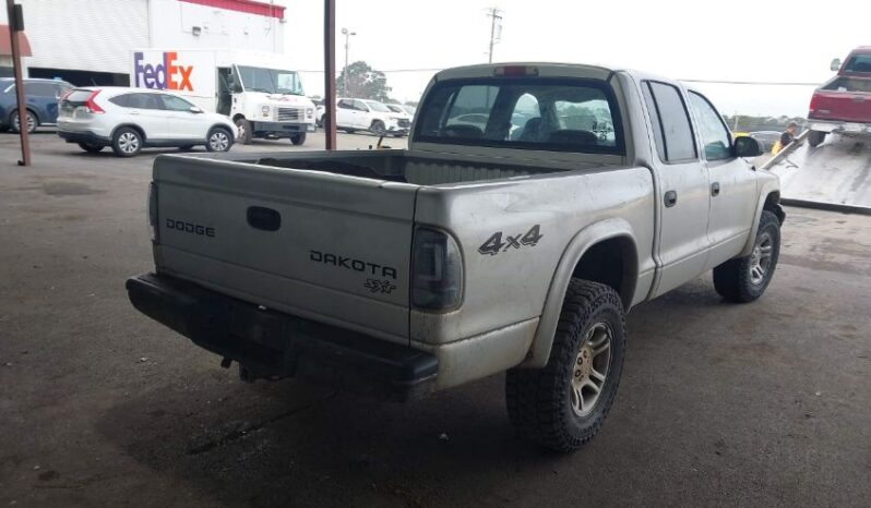 
								2004 Dodge Dakota full									