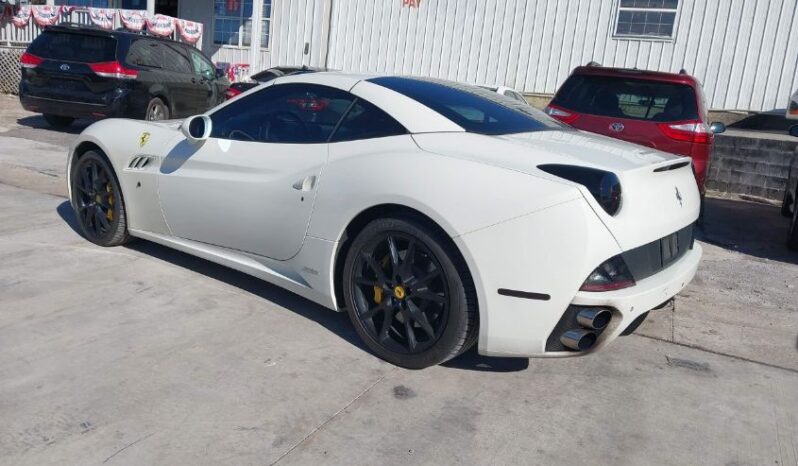 
								2013 Ferrari California full									