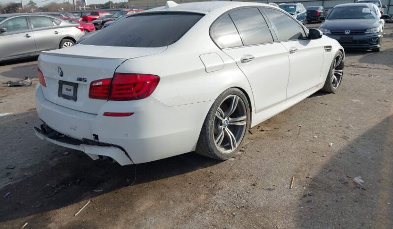 
								2013 BMW M5 full									