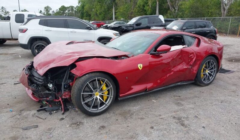 
								2020 Ferrari 812 superfast full									
