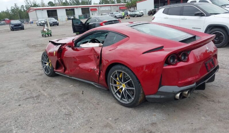 
								2020 Ferrari 812 superfast full									