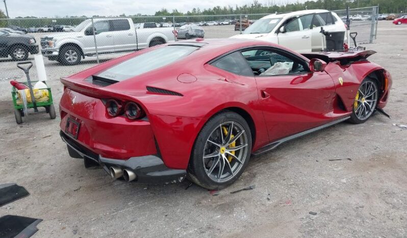 
								2020 Ferrari 812 superfast full									