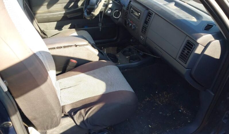 
								2002 Dodge Dakota full									