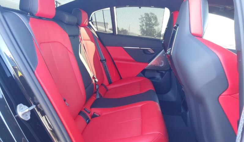 
								2026 BMW M5 full									