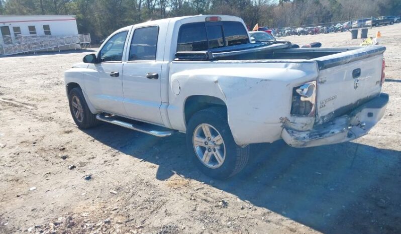 
								2008 Dodge Dakota full									
