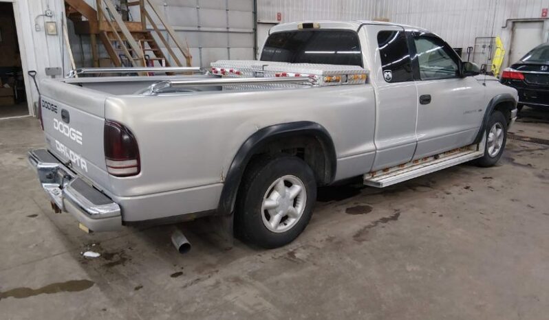 
								2000 Dodge Dakota full									