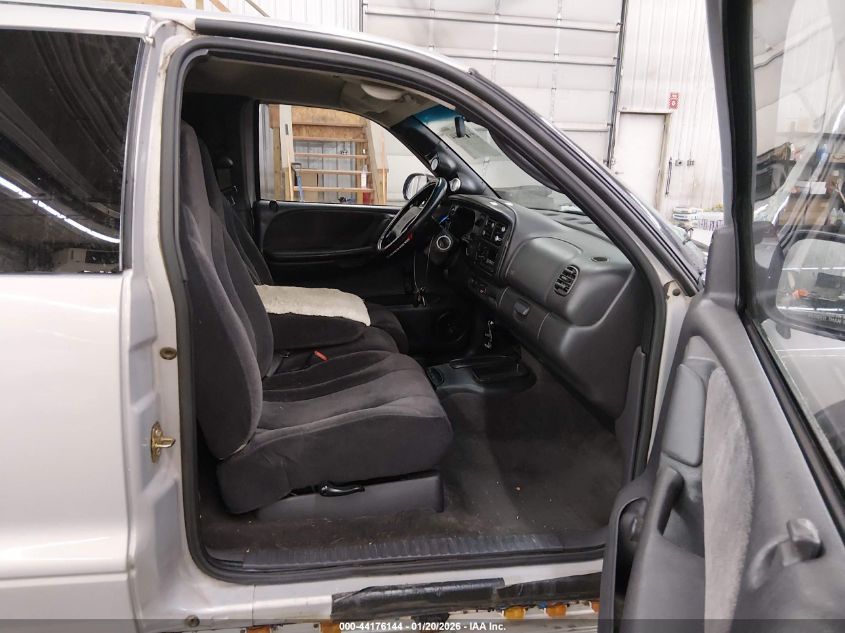 2000 Dodge Dakota