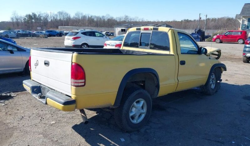 
								1999 Dodge Dakota full									