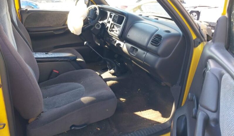 
								1999 Dodge Dakota full									
