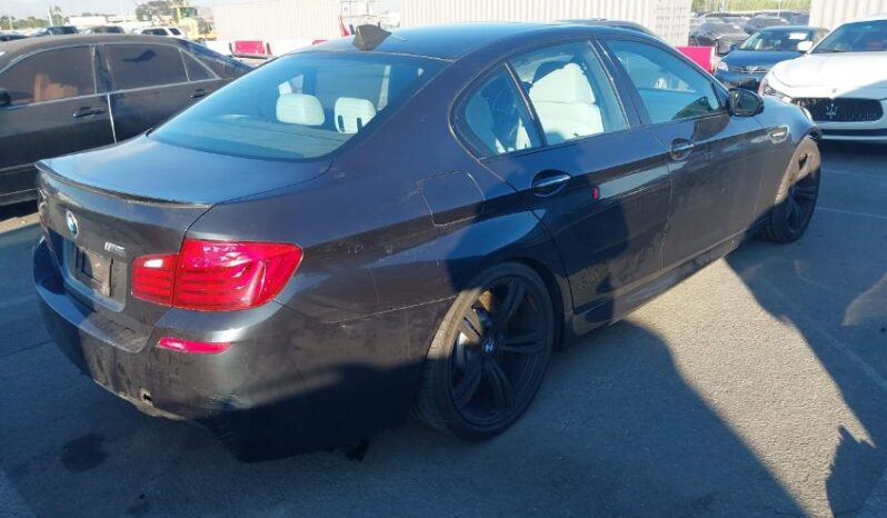 
								2014 BMW M5 full									