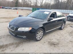 
										2011 Volvo S80 full									