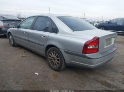 
										2001 Volvo S80 full									