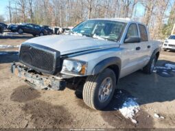 
										2005 Dodge Dakota full									
