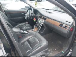 
										2010 Volvo S80 full									