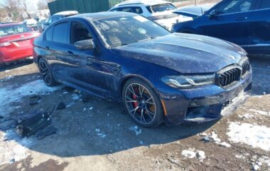 2022 BMW M5