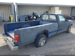 
										1995 Dodge Dakota full									