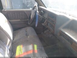 
										1995 Dodge Dakota full									