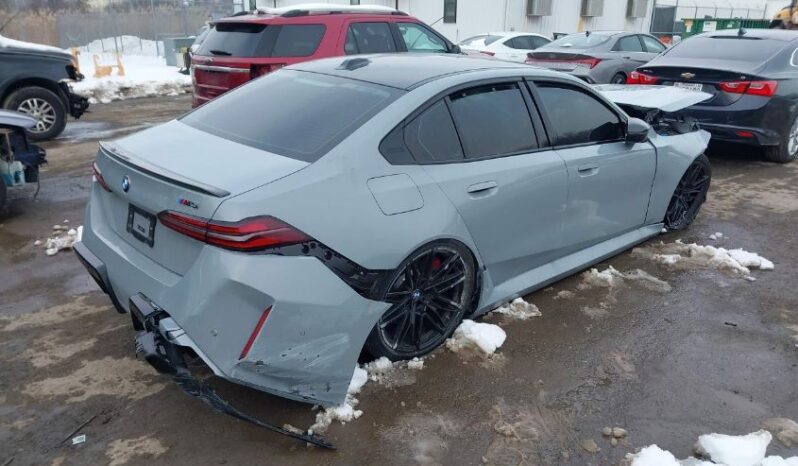 
								2026 BMW M5 full									