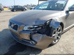 
										2012 Volvo S80 full									