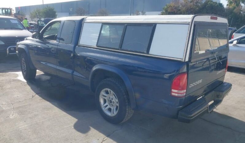 
								2004 Dodge Dakota full									