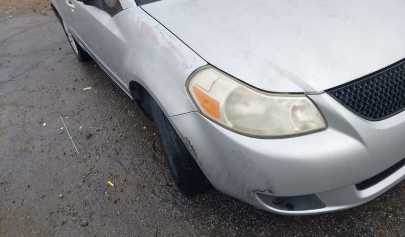 
								2012 Suzuki Sx4 full									