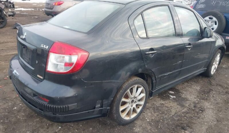 
								2009 Suzuki Sx4 full									