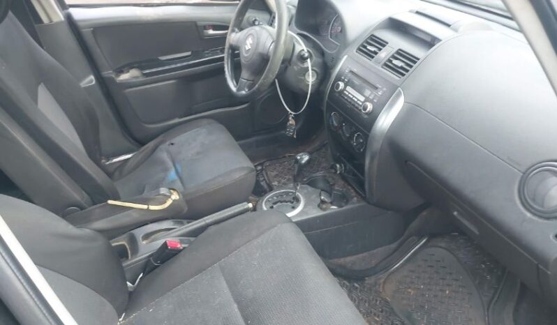 
								2009 Suzuki Sx4 full									