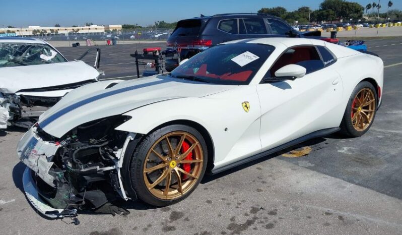 
								2022 Ferrari 812 superfast full									