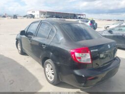 
										2012 Suzuki Sx4 full									