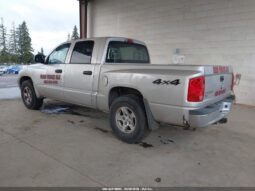 
										2005 Dodge Dakota full									