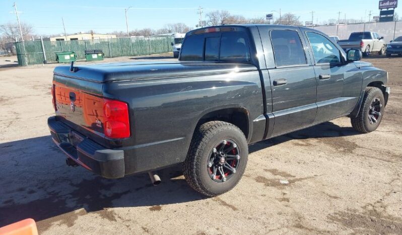 
								2007 Dodge Dakota full									