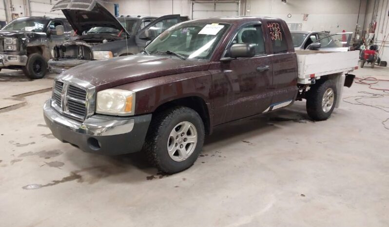 
								2005 Dodge Dakota full									