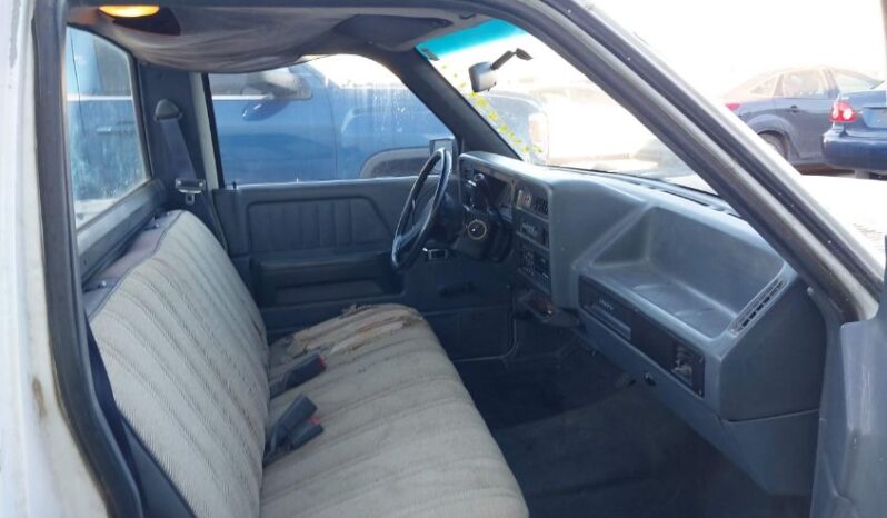 
								1993 Dodge Dakota full									