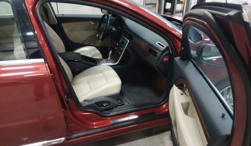 
								2011 Volvo S80 full									