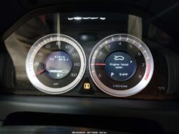
										2011 Volvo S80 full									
