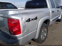 
										2005 Dodge Dakota full									