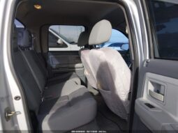 
										2005 Dodge Dakota full									