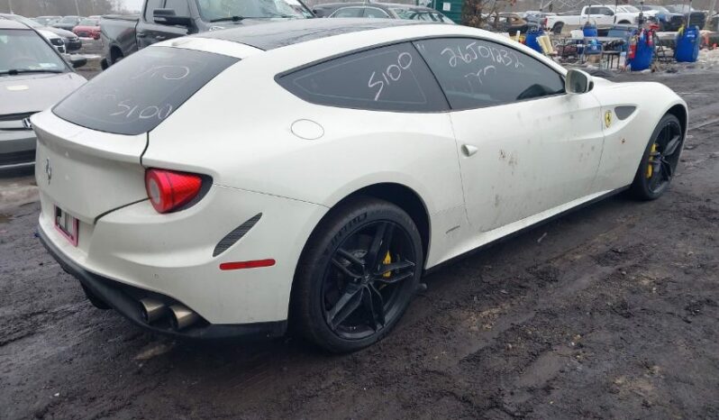 
								2016 Ferrari FF full									