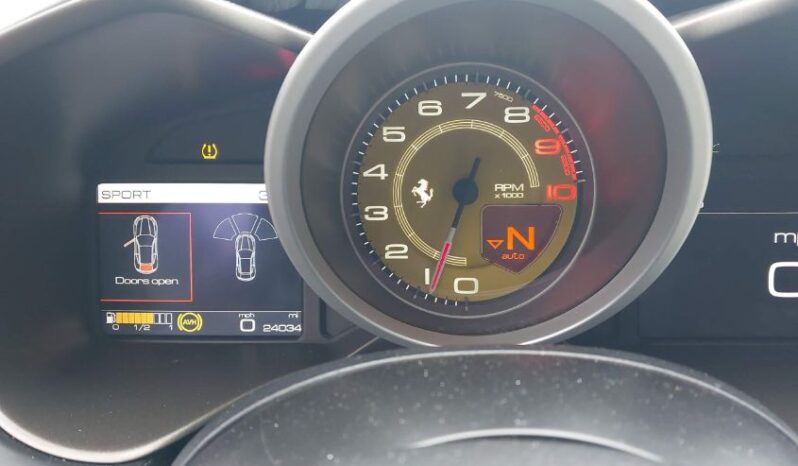 
								2016 Ferrari FF full									