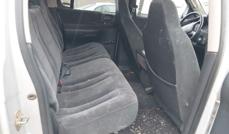 
								2001 Dodge Dakota full									