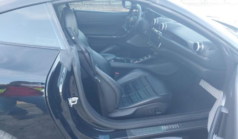 
								2019 Ferrari Portofino full									