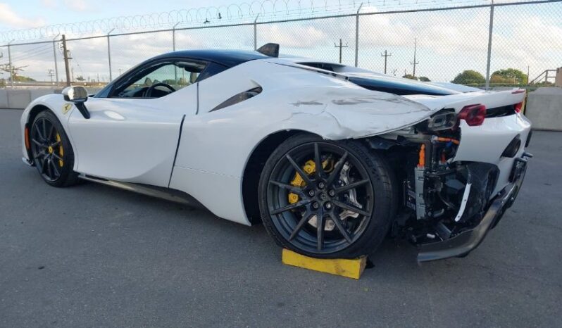 
								2022 Ferrari Sf90 stradale full									