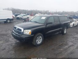 
										2005 Dodge Dakota full									