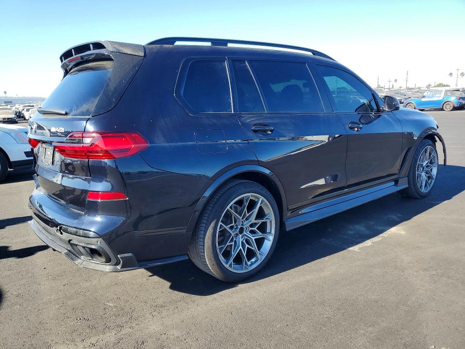 2020 BMW X7